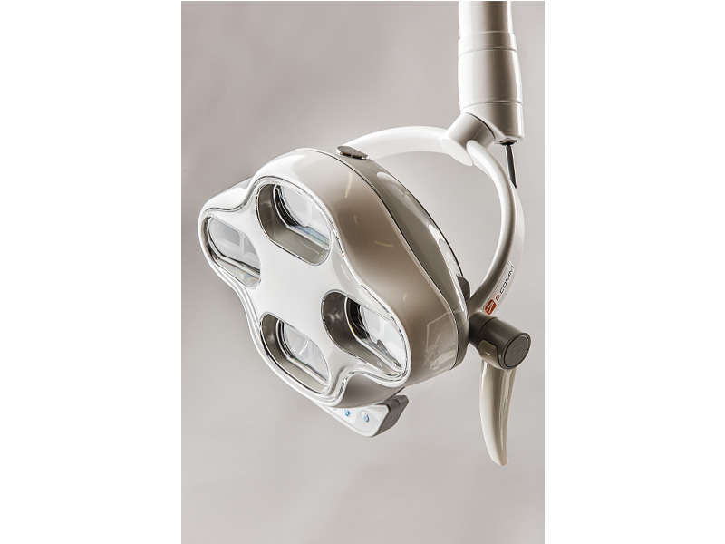 Gcomm IRIS LED Dental Lighting - Flight Dental Systems
