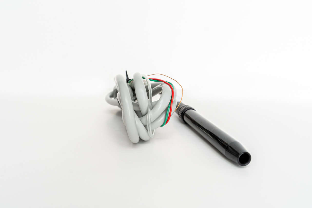 Built In Ultrasonic Scaler - Flight Dental Systems